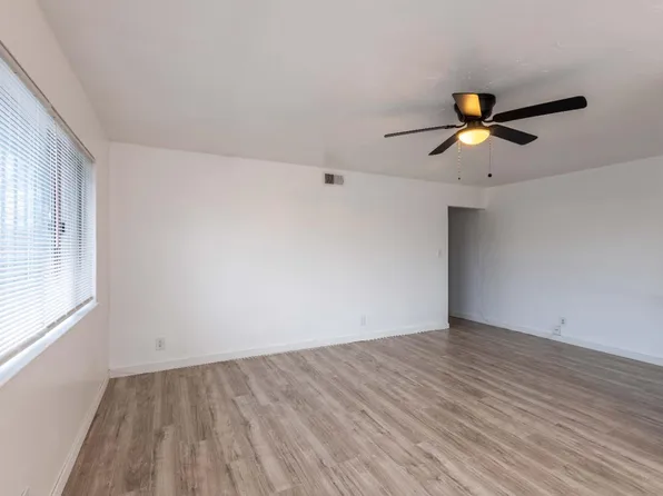 9033 Casals St APT 4, Sacramento, CA 95826