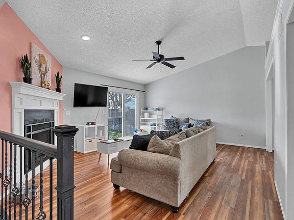 4th image of 11703 W Kenny Ln