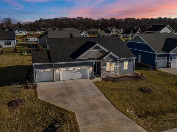 6630 Ramshorn Dr, Deforest, WI 53532