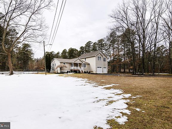 3rd image of 4643 Jackson Rd