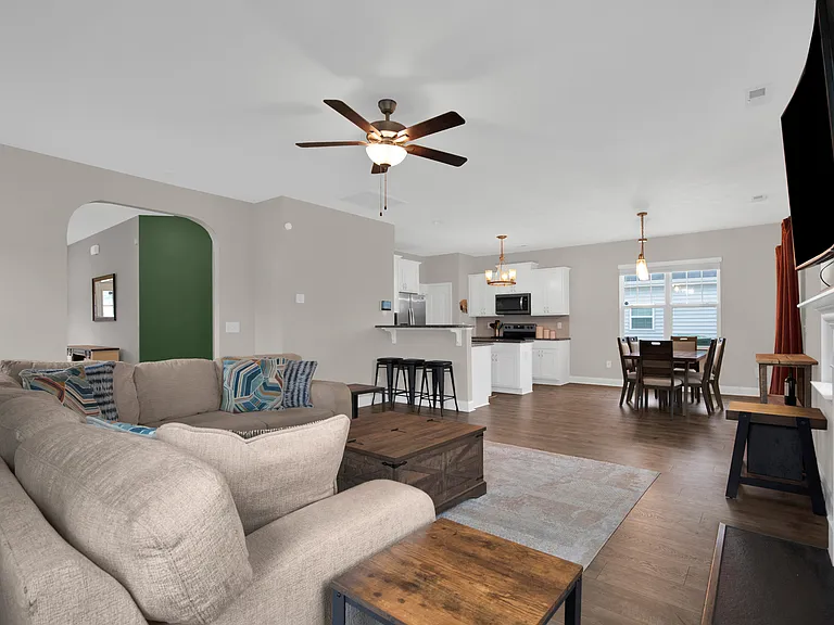 112 Verdmont Dr — Photo 4