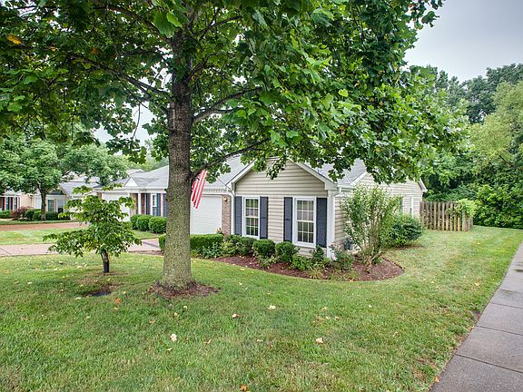 3rd image of 235 Cana Cir