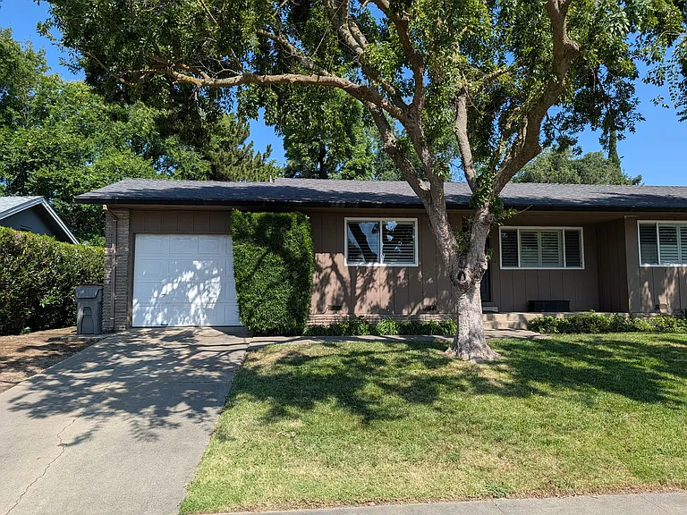 1964 Park Blvd (duplex). Desirable area, well maintained and quiet neighborhood. Minutes from downtown Sacramento and Raley's Field.