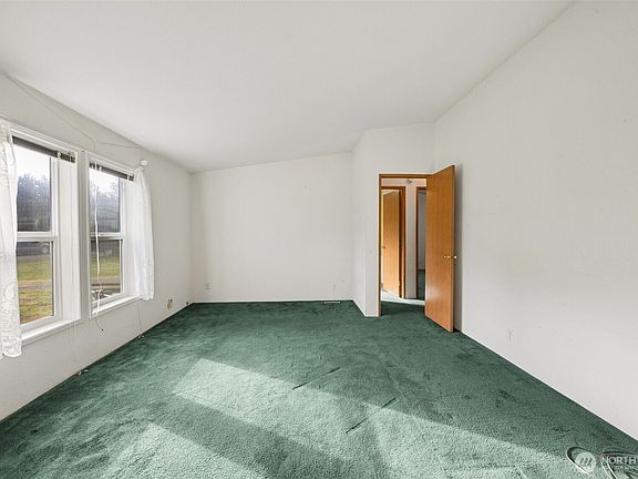 4th image of 19115 Old Ranch Lane SW