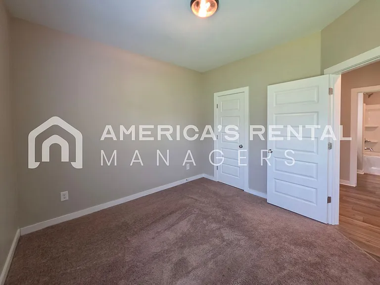 41 Whithall Cir — Photo 34