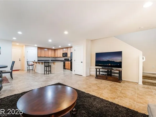 3088 Bicentennial Pkwy, Henderson, NV 89044