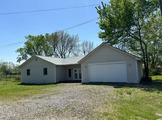 15731 Burrell St, Cameron, OK 74932