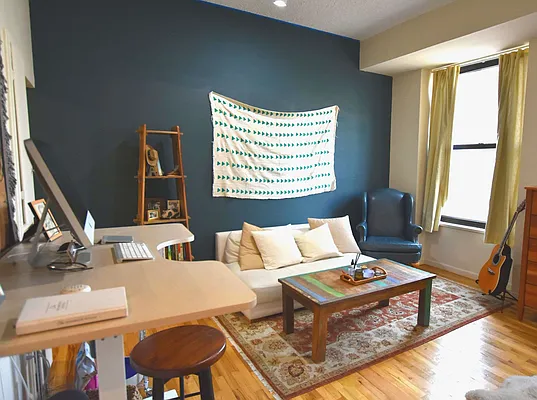 Rented by Bold New York | media 19