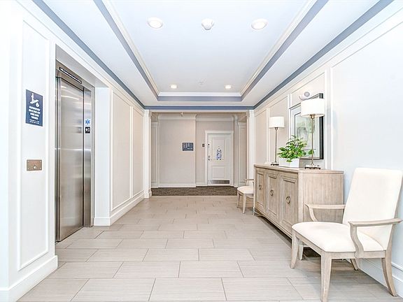 3rd image of 4 Francis Dr #312