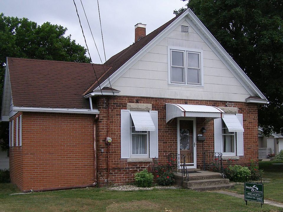 1st image of 427 N East St