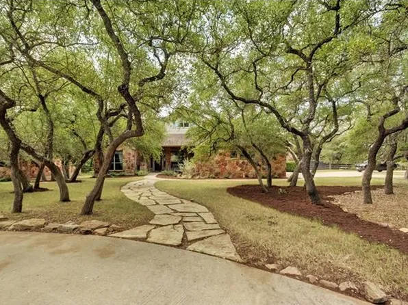 112 Lariat Ln, Dripping Springs, TX 78620