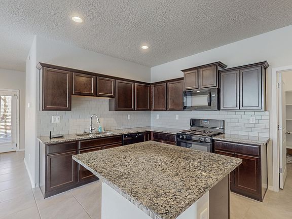 3rd image of 1729 Nicho Ct NW