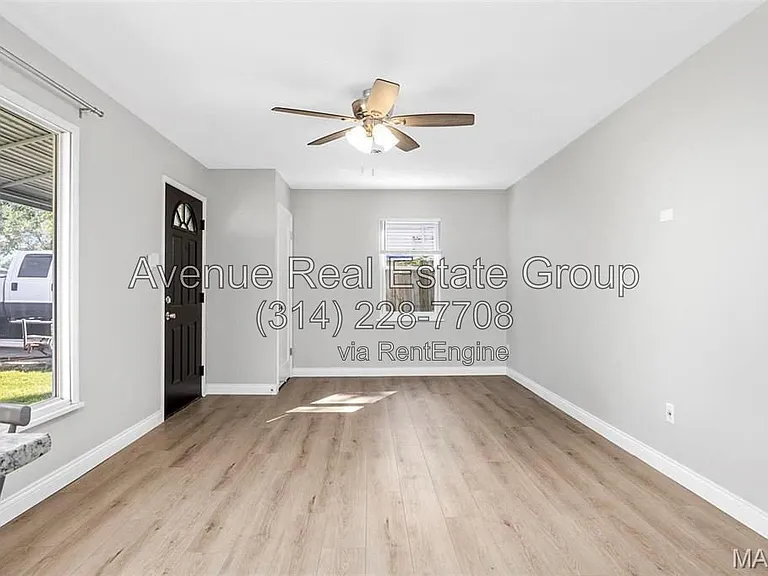 6434 Vita Dr — Photo 3