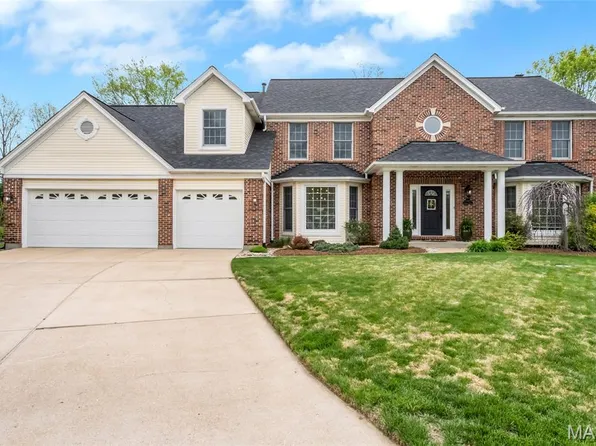 4900 Karington Place Ct, Saint Louis, MO 63129