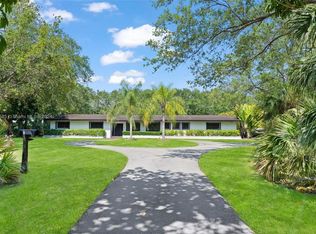 10840 SW 67th Ave, Pinecrest, FL 33156