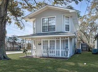 2415 W Lucas Dr, Beaumont, TX 77706