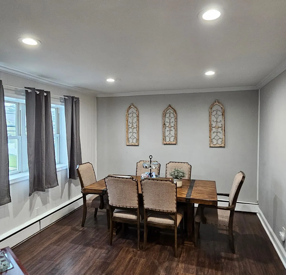 3 bed, $2,100 — Photo 3