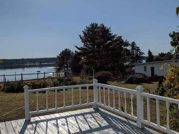306 Dover Point Rd, Dover, NH 03820