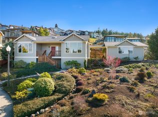 1402 Dakota Ave, Anacortes, WA 98221