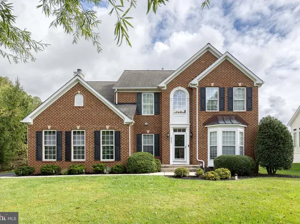 9825 Kraft Hill Rd, Perry Hall, MD 21128