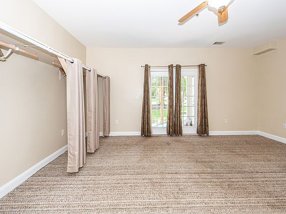 5th image of 4506 Great Oak Dr #1
