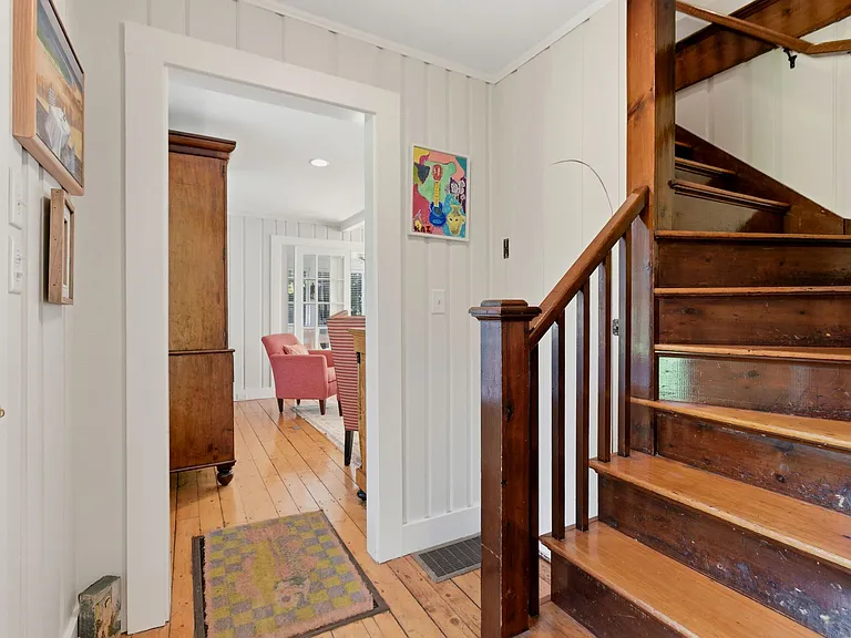 11 Friendship Ln — Photo 13