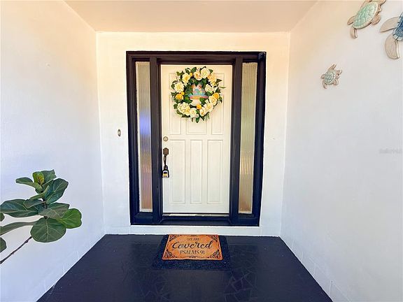 4th image of 8818 Mathog Rd
