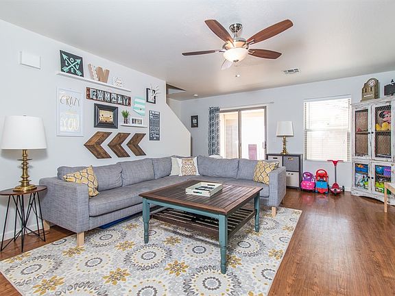 3rd image of 2281 E Meadow Land Dr