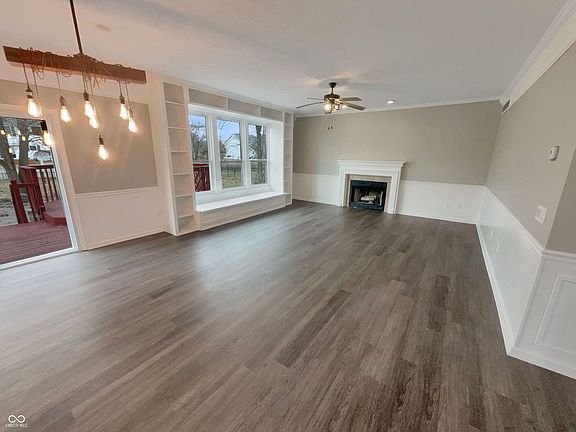 3rd image of 516 Homestead Ln