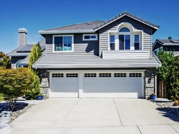 2745 Cantor Dr, Morgan Hill, CA 95037