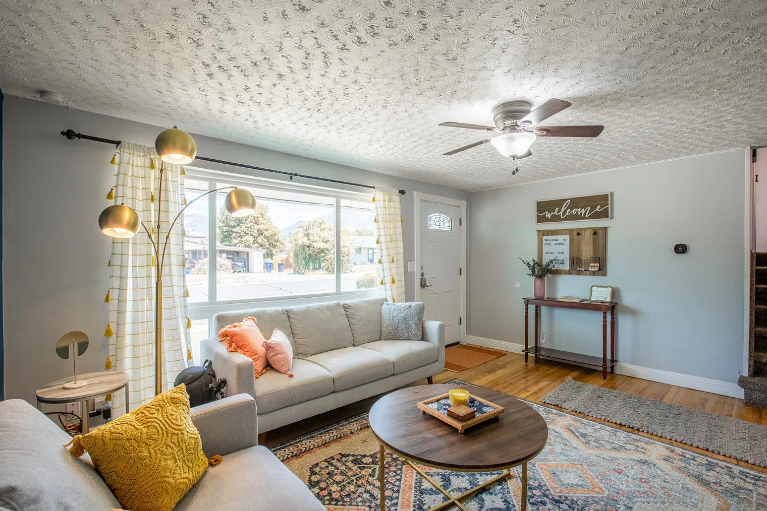 4 bed, 2.0 bath, 1797 sqft, $3,455 — Photo 3