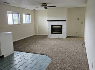 1024 S Kunkle Blvd APT 2, Freeport, IL 61032