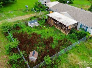 902 Aderholdt Rd, Lincolnton, NC 28092