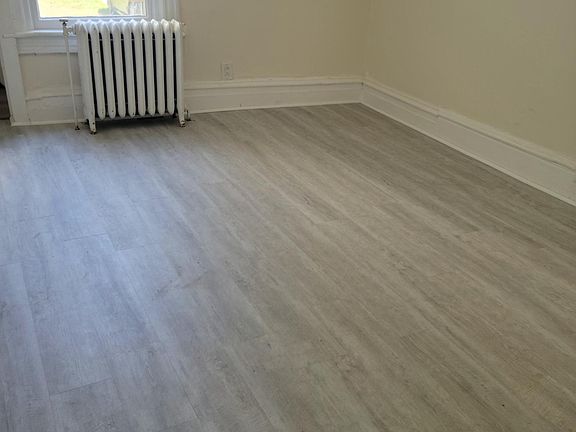 5th image of 135 N Bellevue Ave APT 2