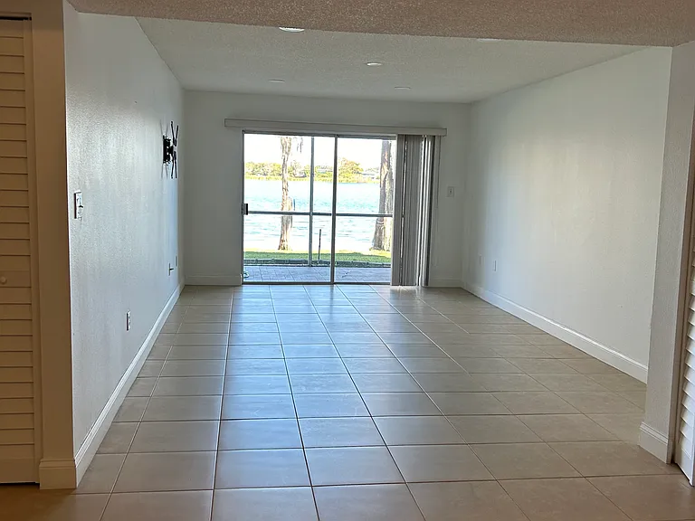 2225 Holden Ave #107 — Photo 10