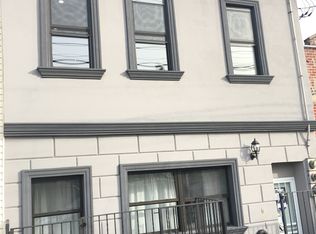 987 Crescent St, Brooklyn, NY