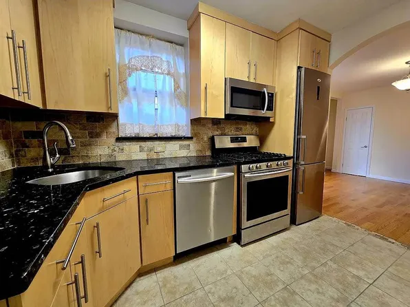 666 39th Street image 15 of 16