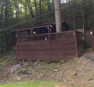 1347 Ski View Ln, Sevierville, TN, 37876