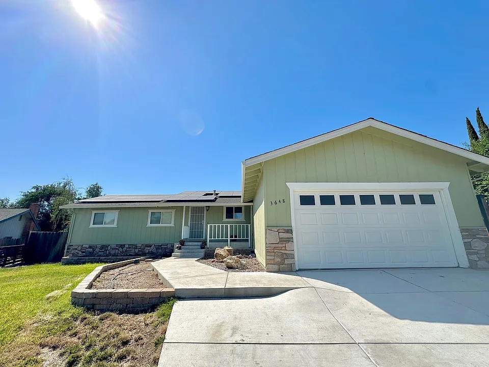 3648 San Lisa Ct
