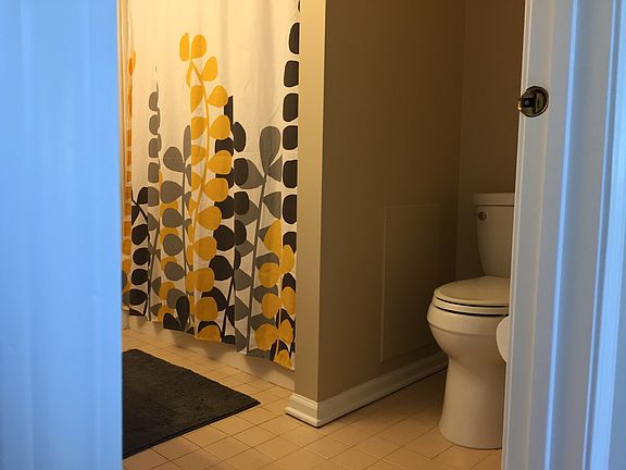 Full bath up, ½ bath down