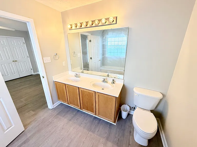 52 Linsey Ct — Photo 45