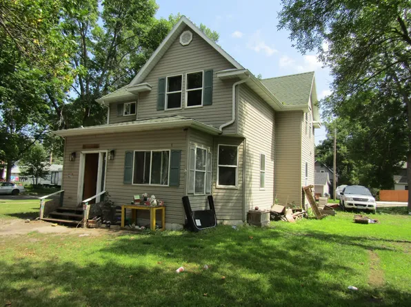 222 N 6th St, Montevideo, MN 56265