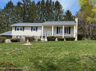 15 Concord Ave, Factoryville, PA 18419