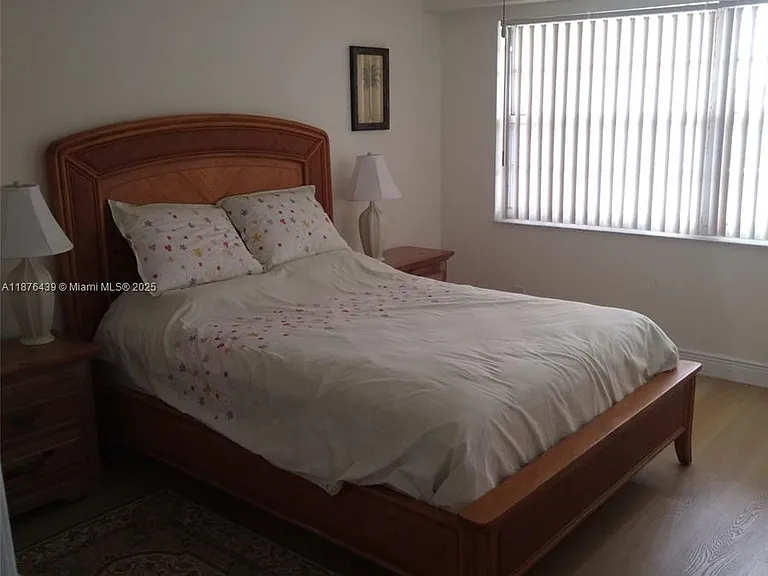 3510 Oaks Way #509 — Photo 26