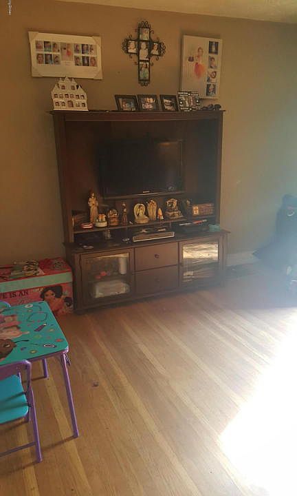 2nd image of 4709 Cliff Ave