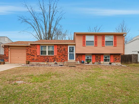 2nd image of 905 Leslie Ct