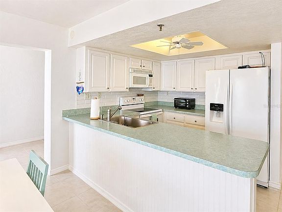 5th image of 4141 S ATLANTIC AVENUE #406