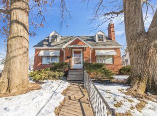 3121 E 9th St, Des Moines, IA 50316
