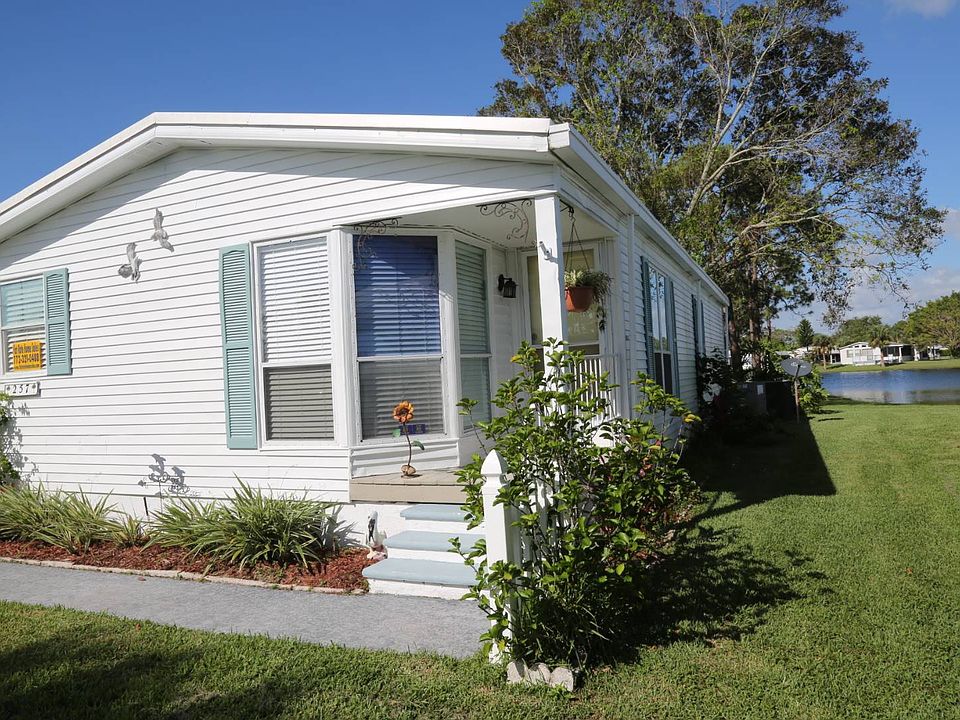 1st image of 257 Bimini Cay Cir