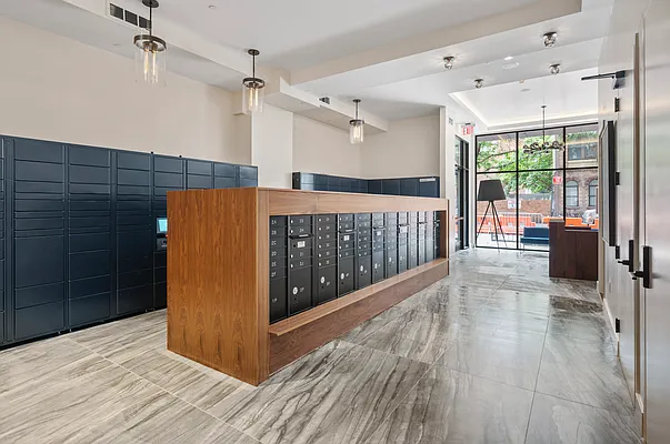 Rented by REAL New York | media 44